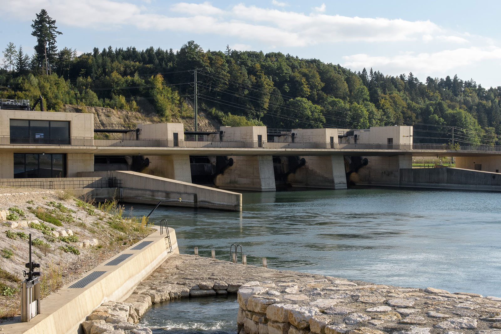 Centrale hydroélectrique de Hagneck