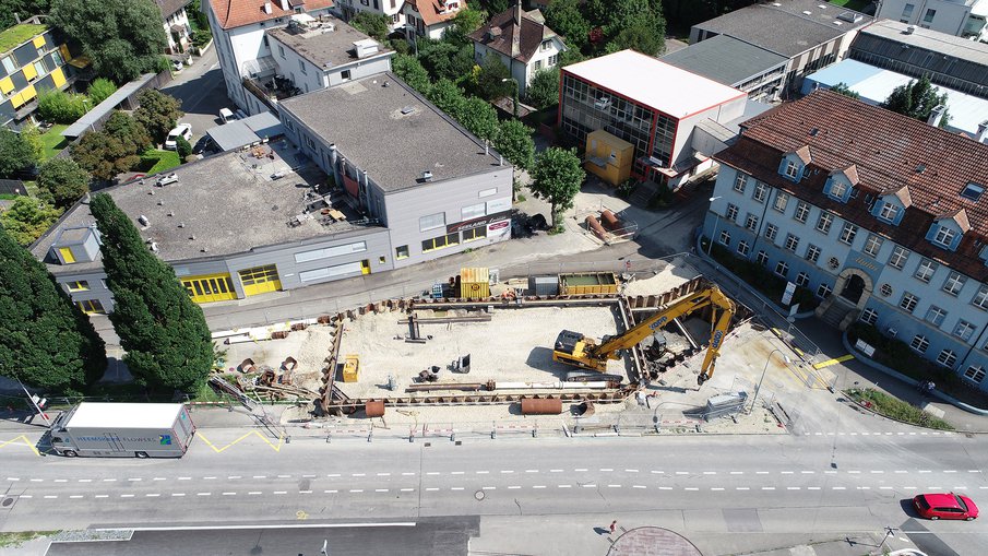 Travaux de construction du réseau énergétique du lac de Bienne