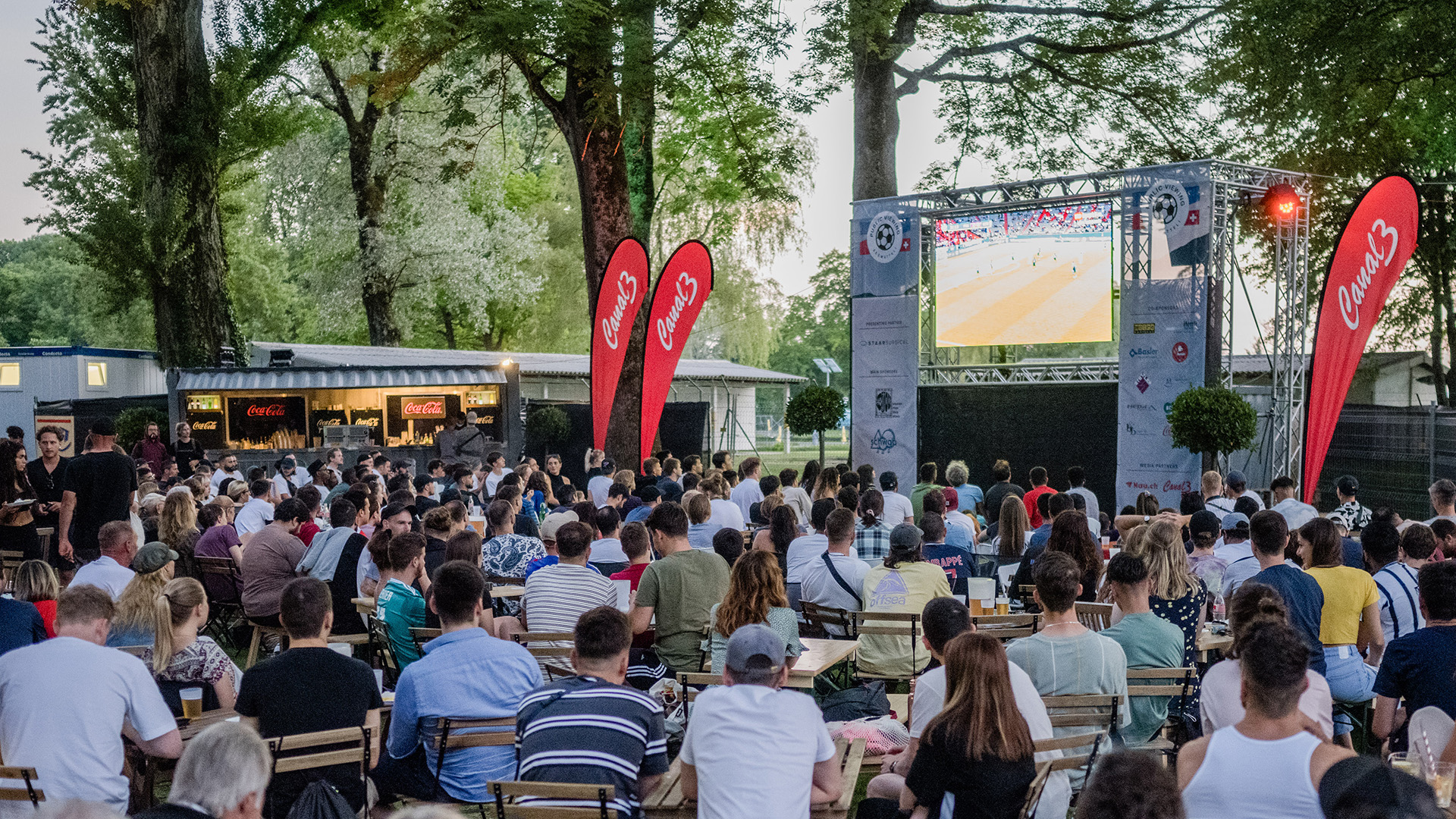 Public Viewing auf dem Hundemätteli