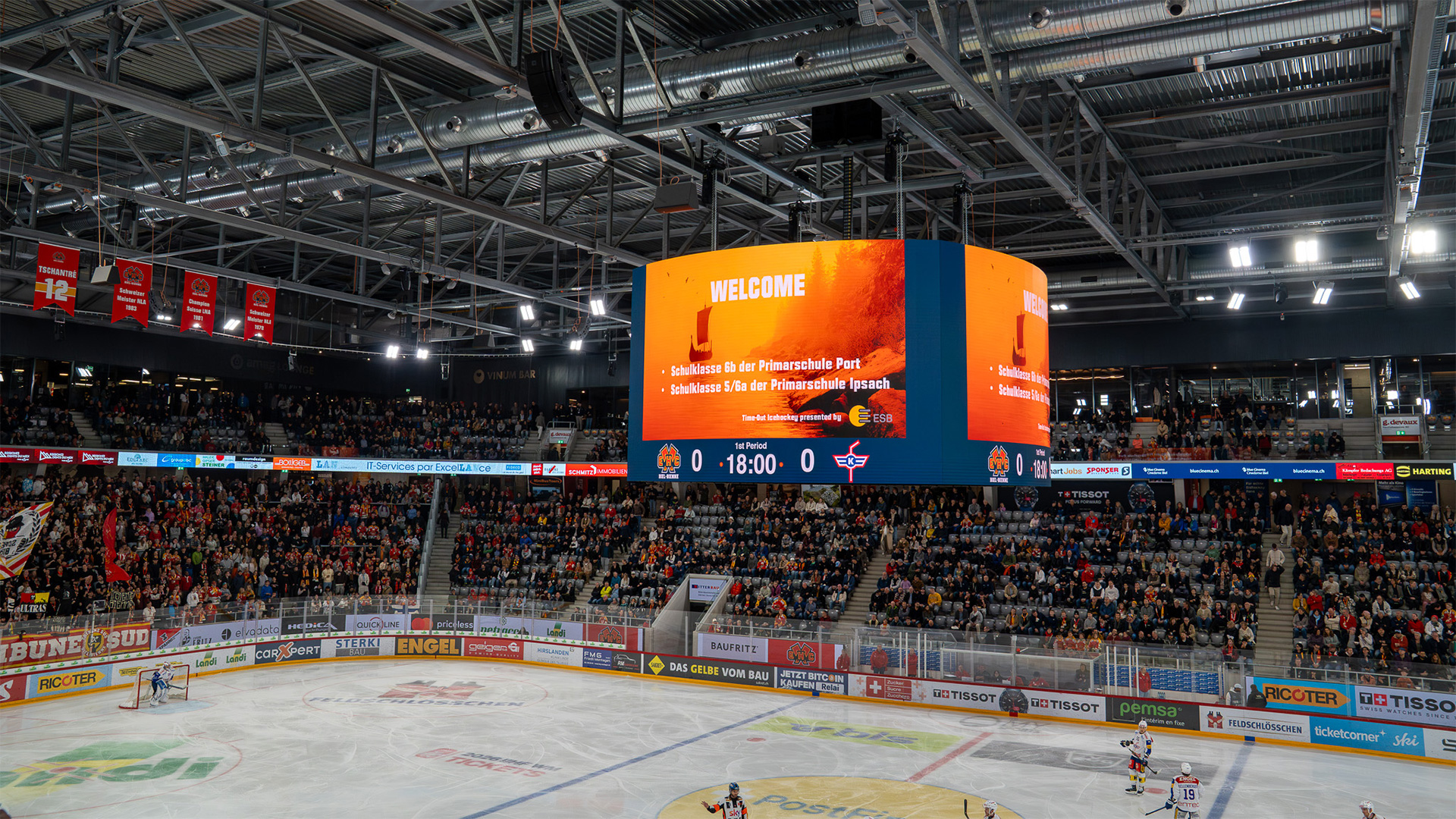 Tissot-Arena neuer Videowürfel mit Grussbotschaft